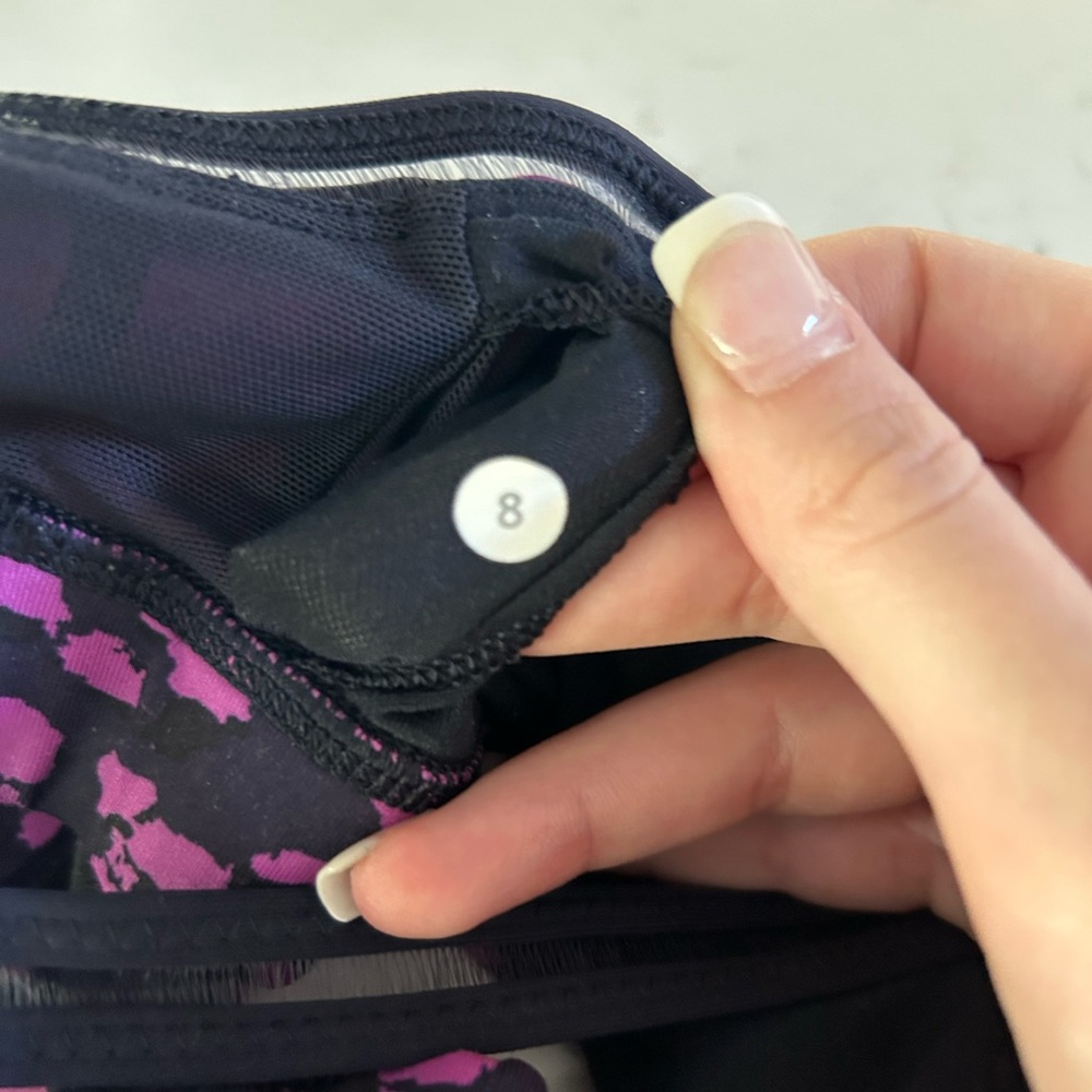 Lululemon Straight Up Bra, Size 8 - Picture 6 of 6